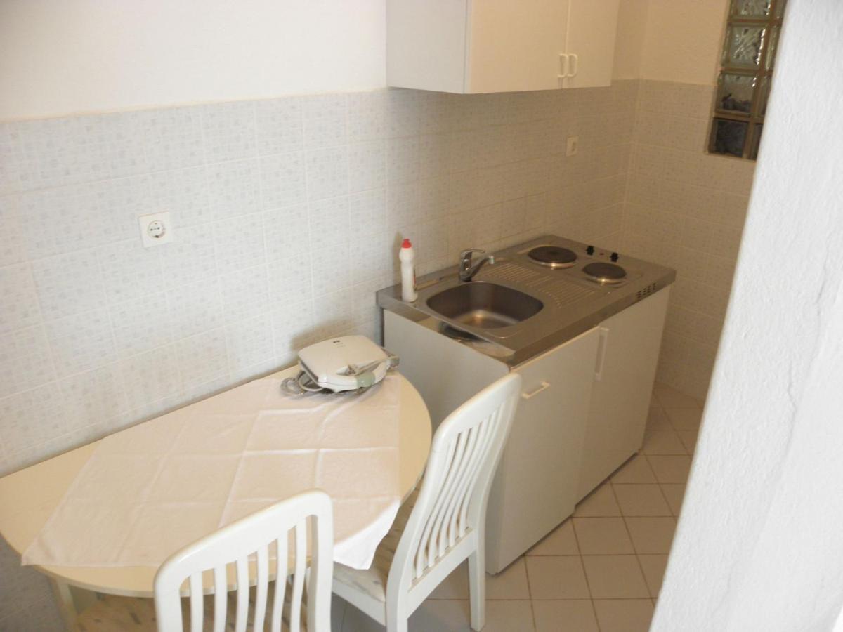 Apartments Neda - 5 M From Sea Lukovo Šugarje Eksteriør billede
